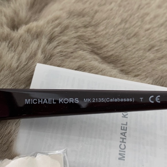 Michael Kors Shades-Burgundy - Picture 8 of 10